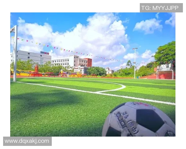 从零开始掌握足球比赛技巧与经验的全面指南与实用策略 从零开始掌握足球比赛技巧与经验的全面指南与实用策略