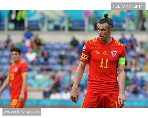 赛后分析:北京足球队与上海足球队的精彩对决及战术反思 赛后分析:北京足球队与上海足球队的精彩对决及战术反思