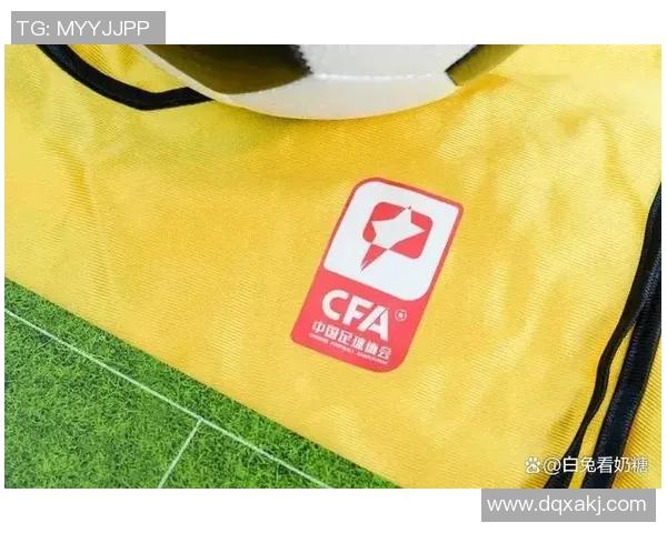 足球明星包装设计的创意与市场策略探讨与分析 足球明星包装设计的创意与市场策略探讨与分析